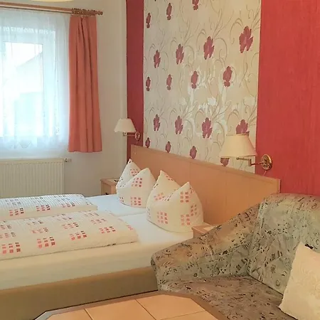 Zur Altdeutschen 3* Zschopau