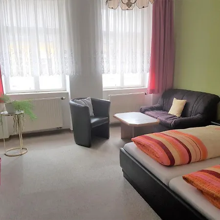 Zur Altdeutschen Guest house *