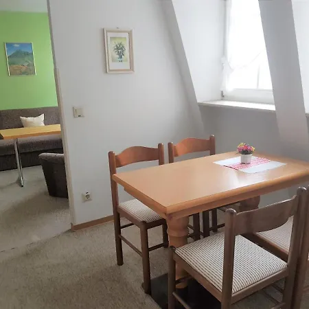 Zur Altdeutschen 3* Zschopau