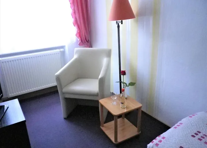 Zur Altdeutschen Gasthuis 3*